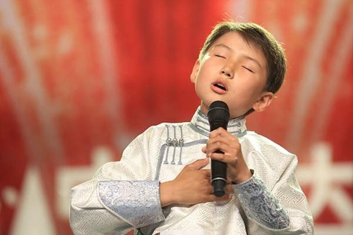 Nhung vu hat nhep rung dong du luan Trung Quoc hinh anh