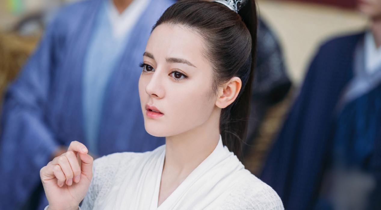 Nhung chi tiet vo ly lap lai den nham chan trong phim Trung Quoc hinh anh