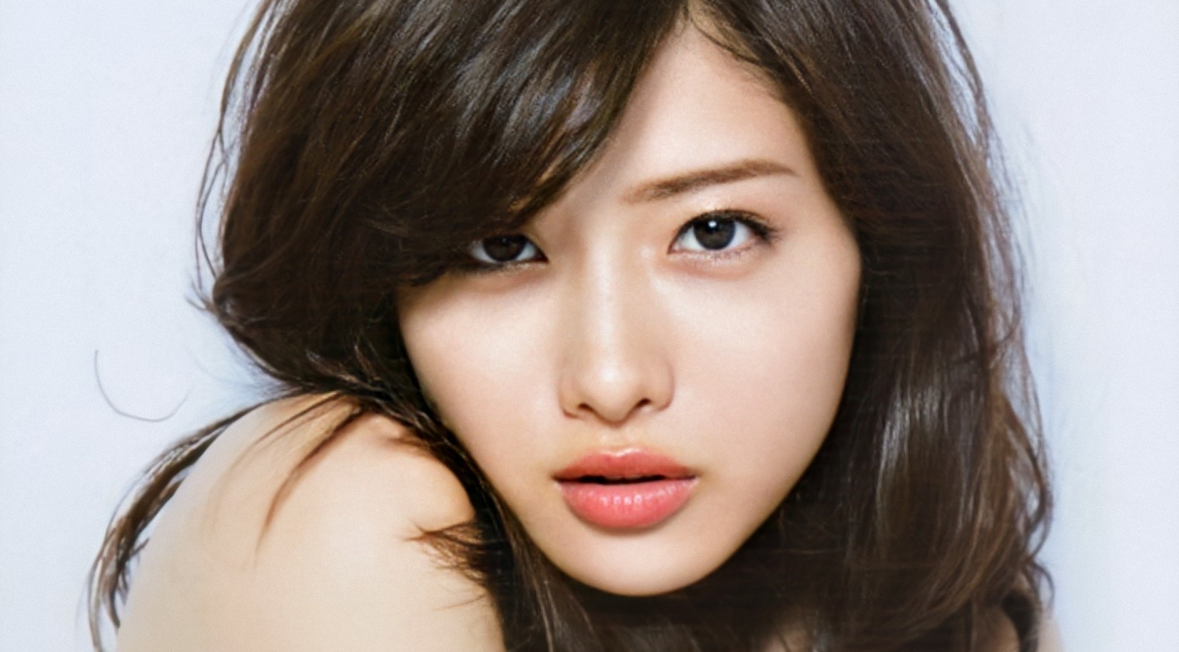 Bieu tuong sac dep Nhat Ban Ishihara Satomi ket hon hinh anh