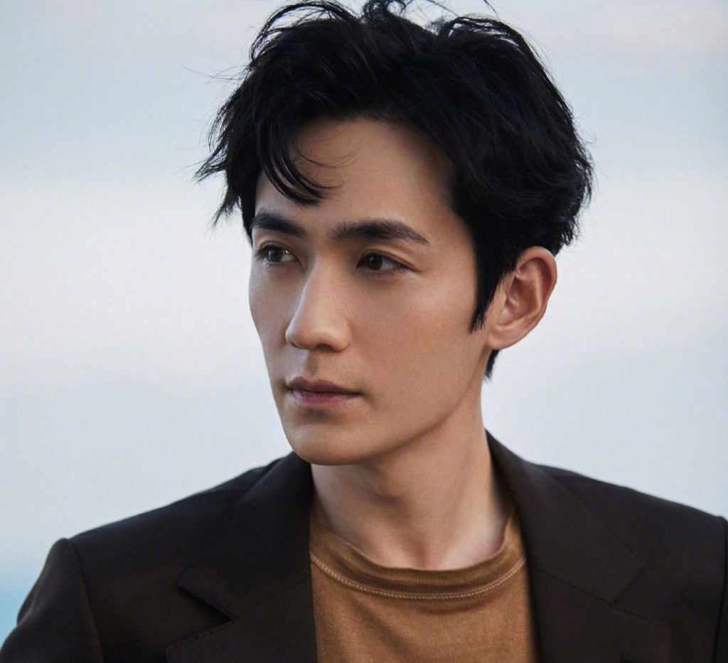 Chu Nhat Long ket hon anh 3