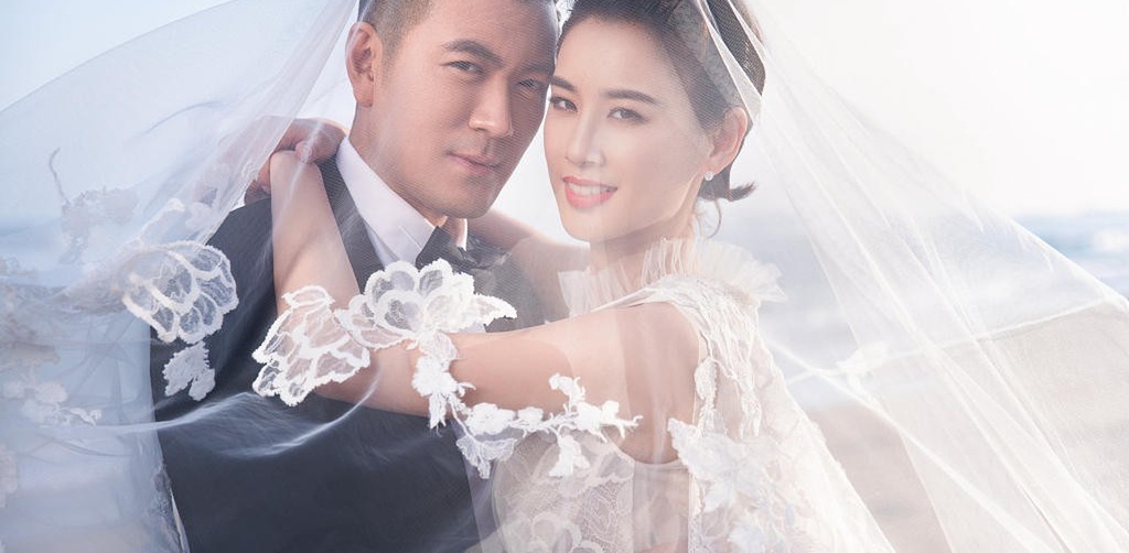 Trieu Vy gian lan kinh te anh 8