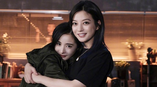 Duong Mich ben Trieu Vy sau 8 nam xich mich hinh anh