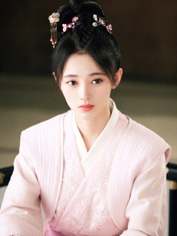 Cuc Tinh Y dien do anh 5