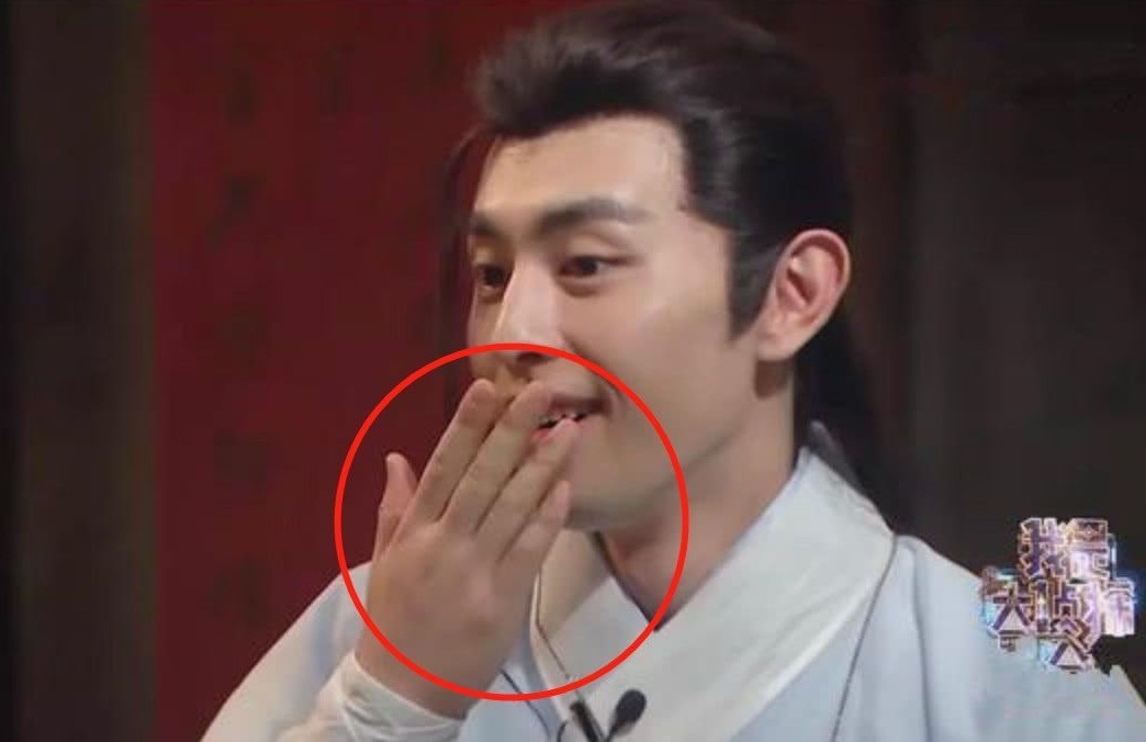 dong the trong phim Hoa ngu anh 14