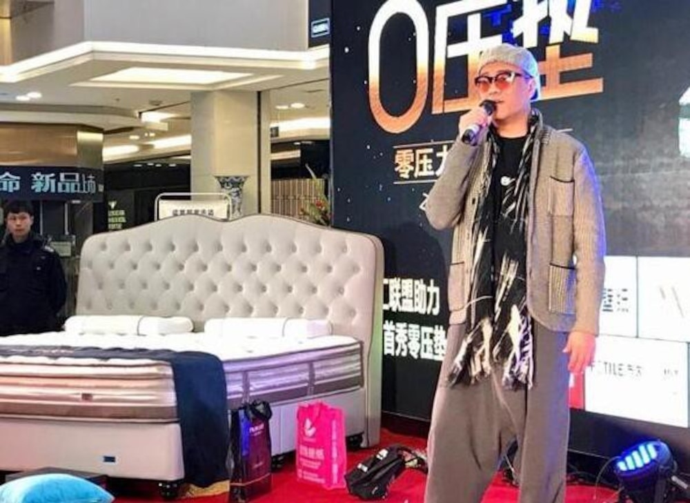 Thanh Long di du su kien binh dan anh 6