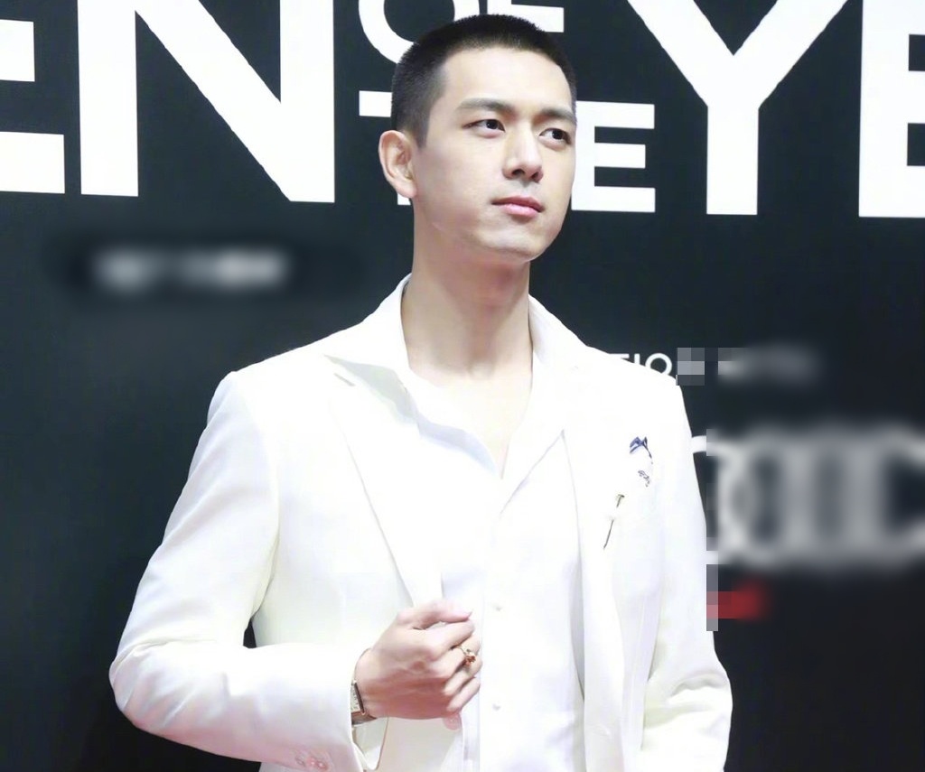 Duong Mich do sac Angelababy anh 12