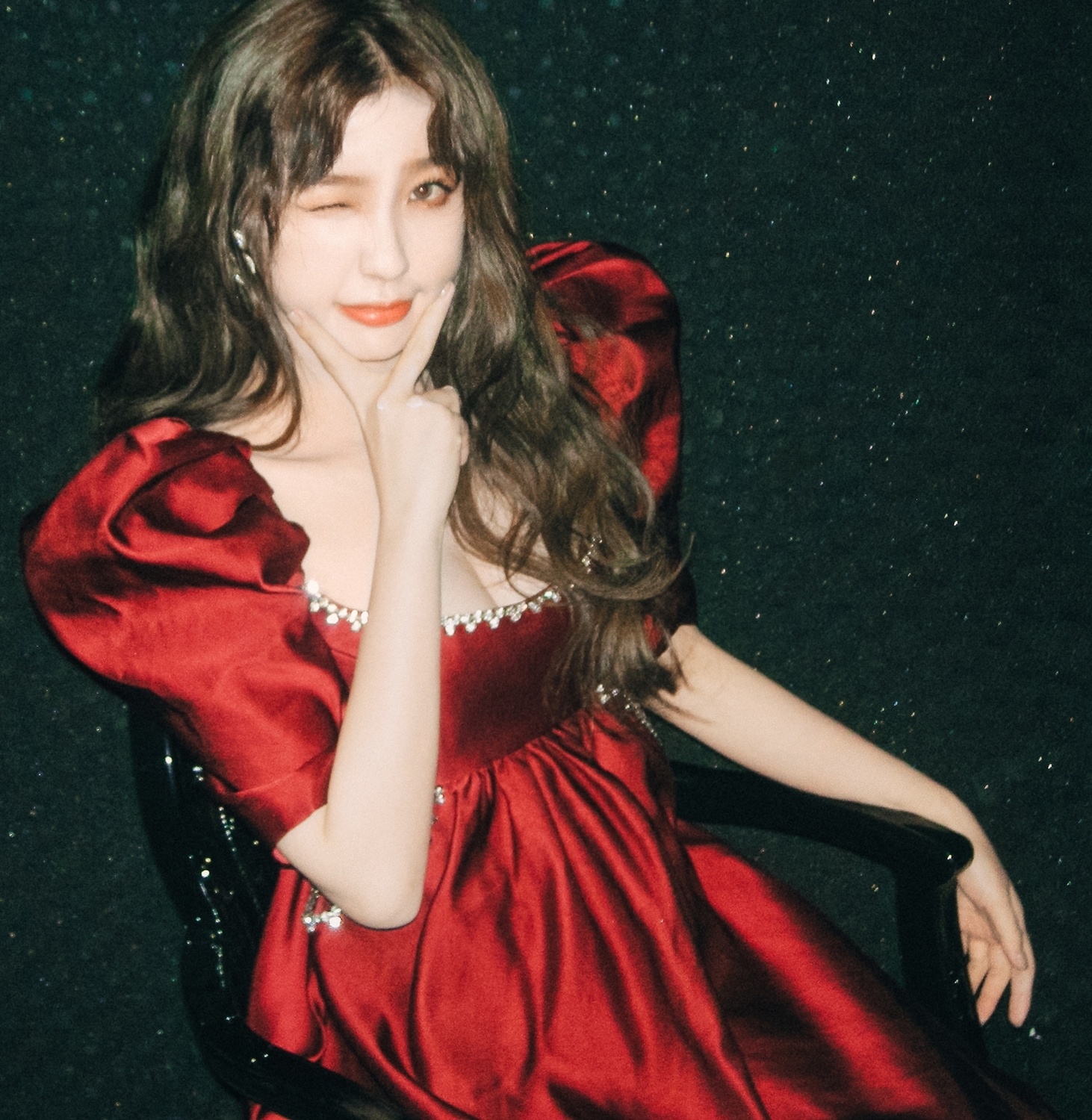 Ngu Thư Hân mẹ nợ tiền ảnh 5 Ngu Thu Han me no tien anh 5