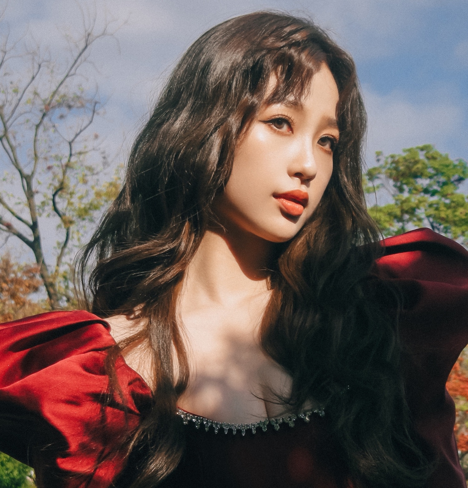 Ngu Thư Hân mẹ nợ tiền ảnh 7 Ngu Thu Han me no tien anh 7