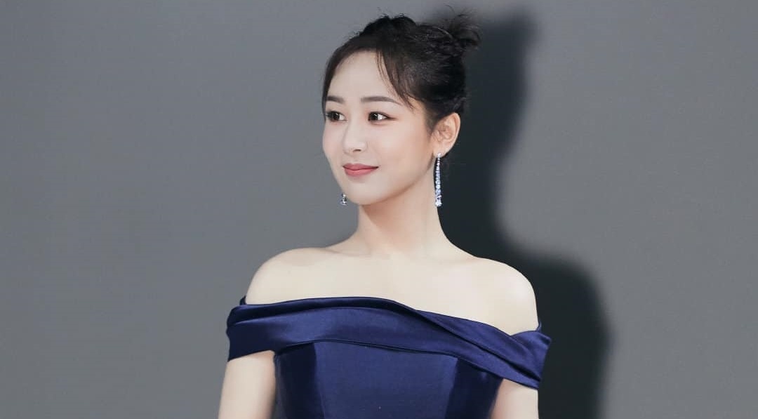 Anh chua chinh sua khien Duong Tu bi che kem sac hinh anh