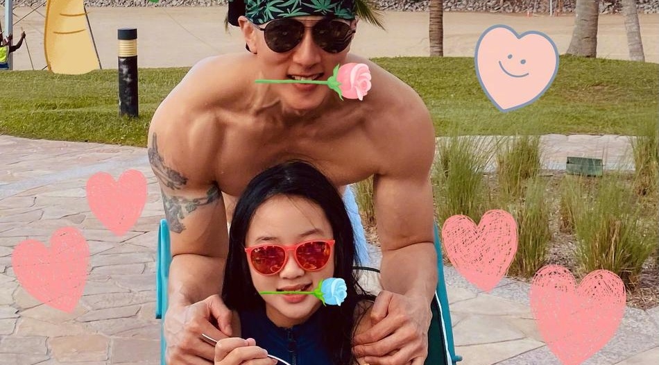 Ngo Ton don Noel som ben cac con hinh anh