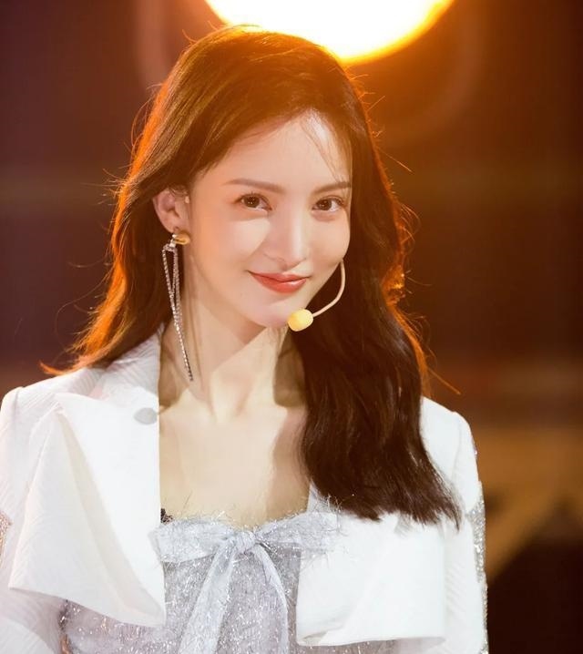 Kim Than phau thuat tham my anh 13