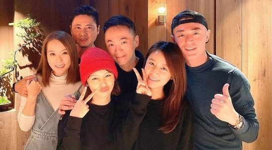 Lam Tam Nhu va Hoac Kien Hoa du tiec cung nhau hinh anh