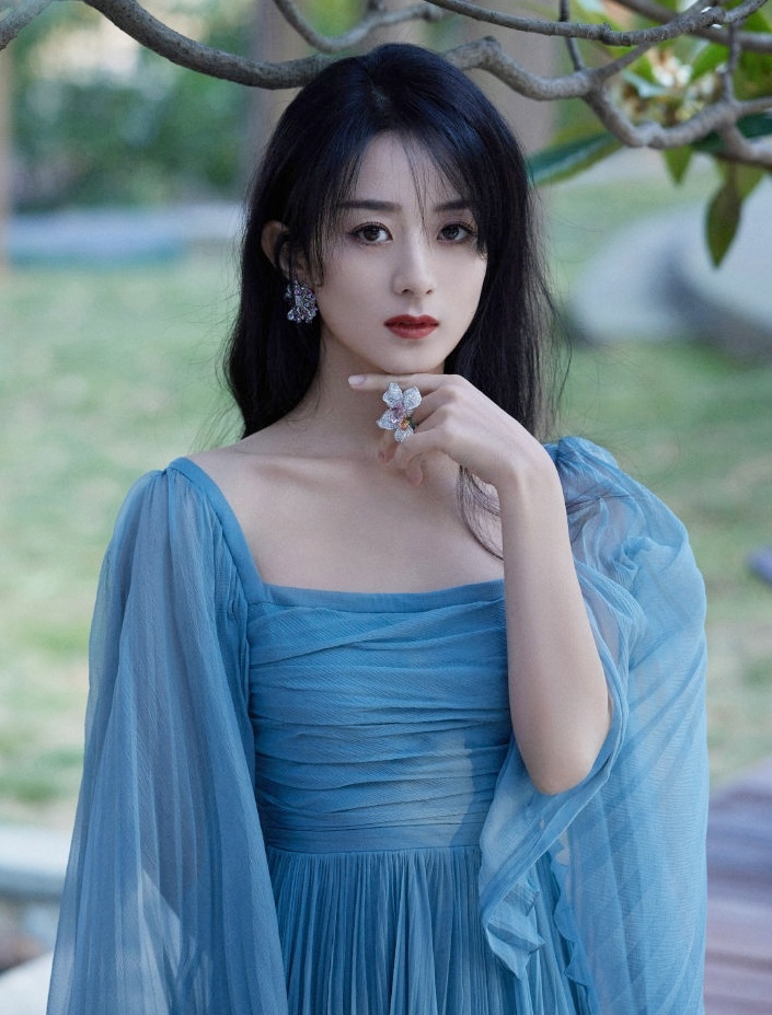 Dich Le Nhiet Ba anh 8