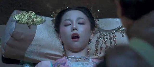 phim Hoa ngu do nhat nam 2020 anh 10