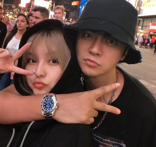 La Chi Tuong ngoai tinh anh 2