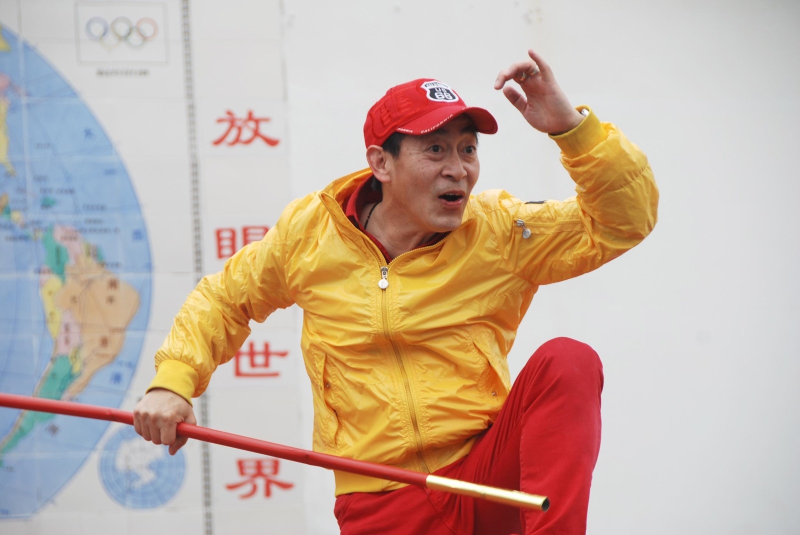 Luc Tieu Linh Dong va nhung lan that bai vi Ton Ngo Khong hinh anh