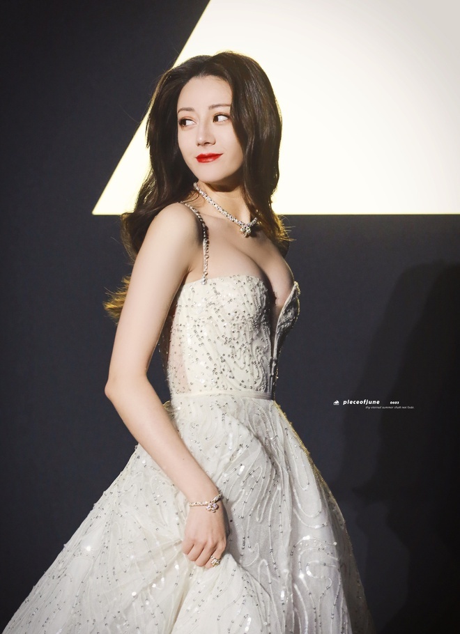 Duong Mich Dich Le Nhiet Ba anh 5