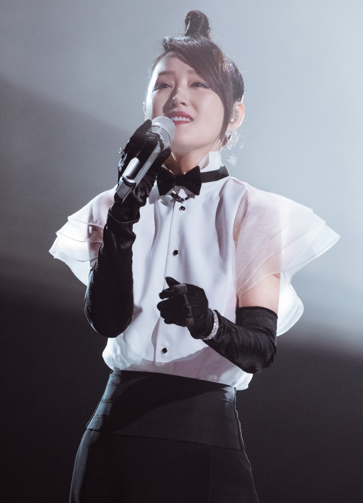 Ty ty dap gio re song 2 anh 20