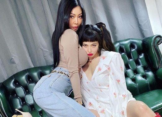 Jessi va HyunA giai thich ve nhung buc anh phan cam hinh anh