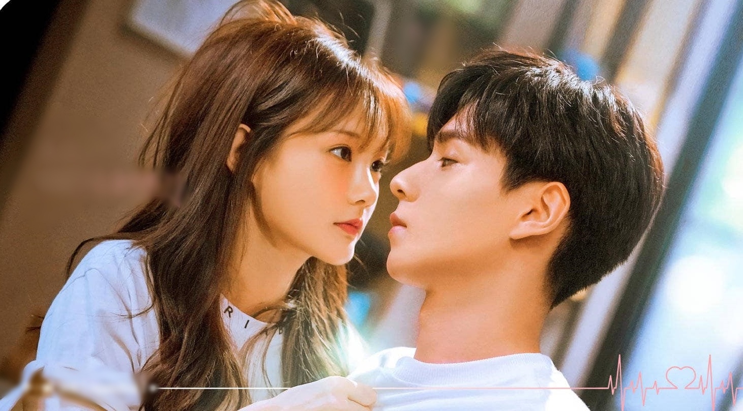 Ly Nhat Dong dung tren thung go 20 cm de dong cap voi Ho Nhat Thien hinh anh