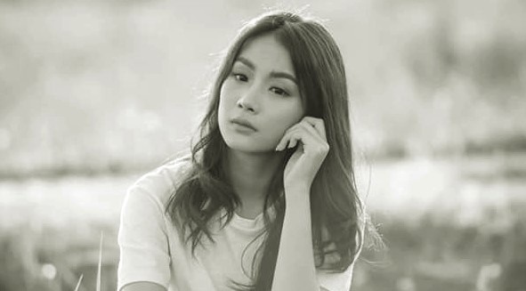 A hau Thai Lan 2019 va 2 nguoi ban qua doi vi tai nan hinh anh