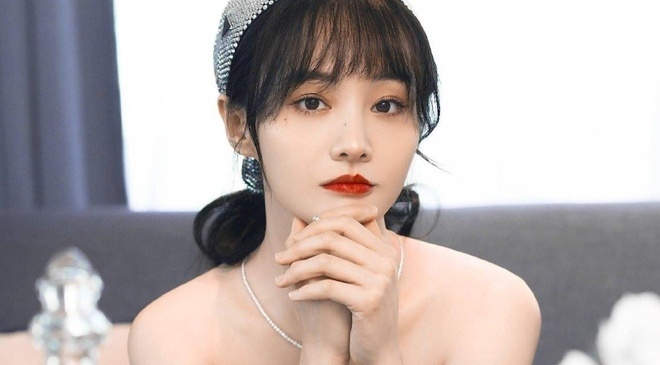 Trinh Sang khong muon hai con ve nuoc hinh anh