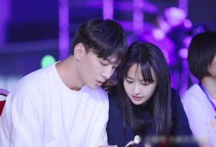 Trinh Sang bo roi hai con anh 1