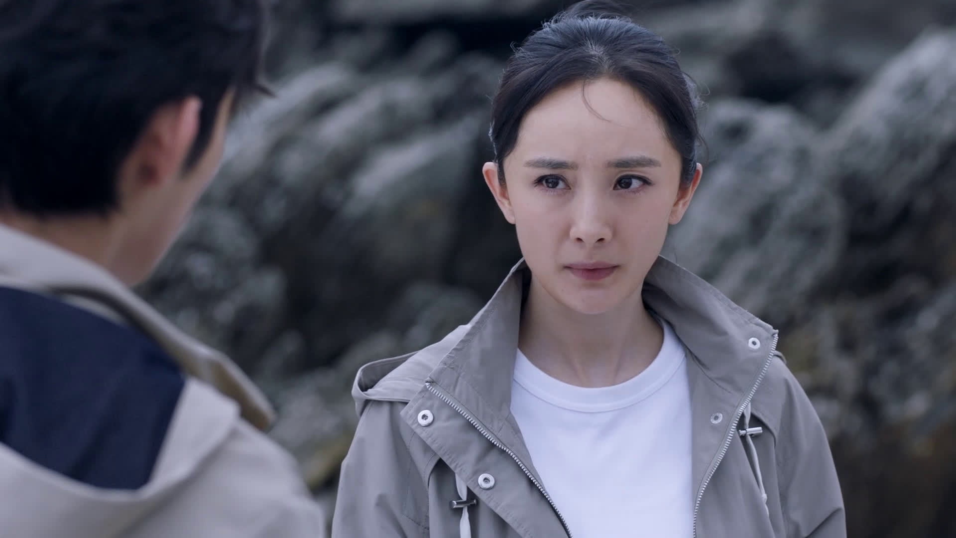 Duong Mich bi che dien do anh 2