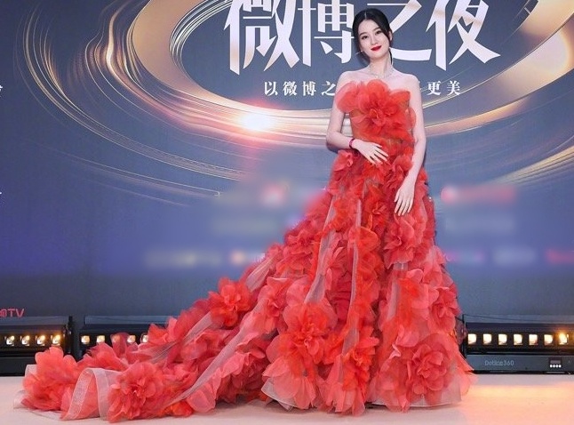 Dem hoi Weibo 2021 anh 17