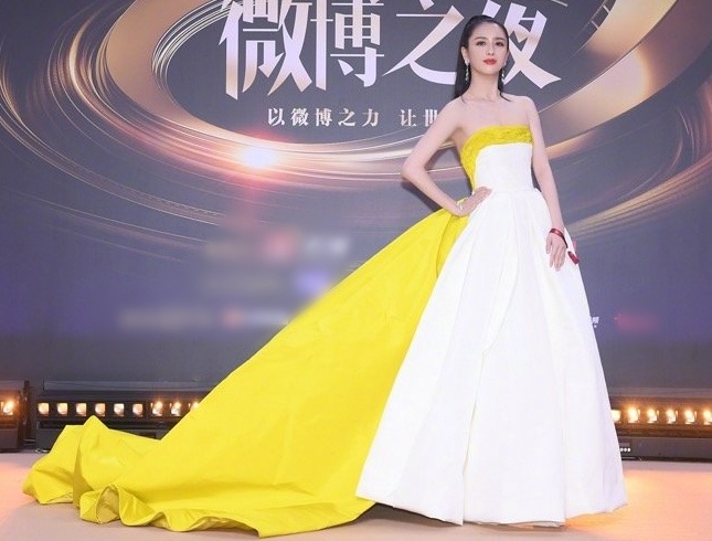 Dem hoi Weibo 2021 anh 16