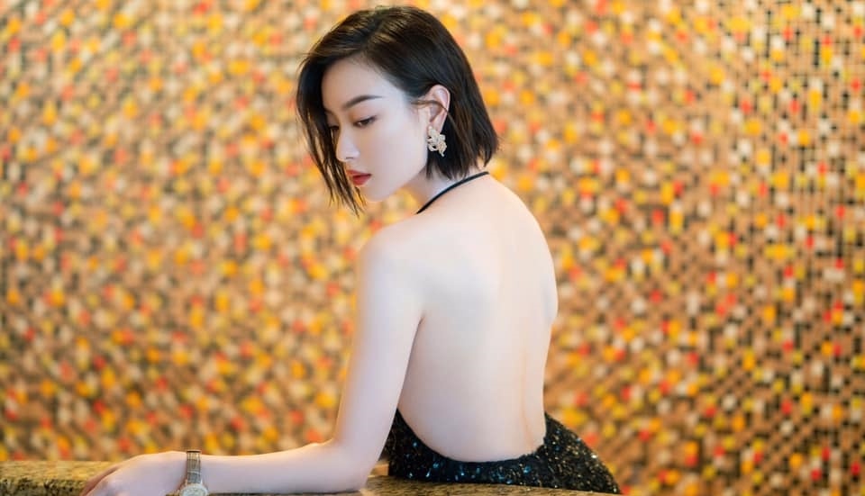 Mac vay ho lung, Nghe Ni run ray vi lanh hinh anh