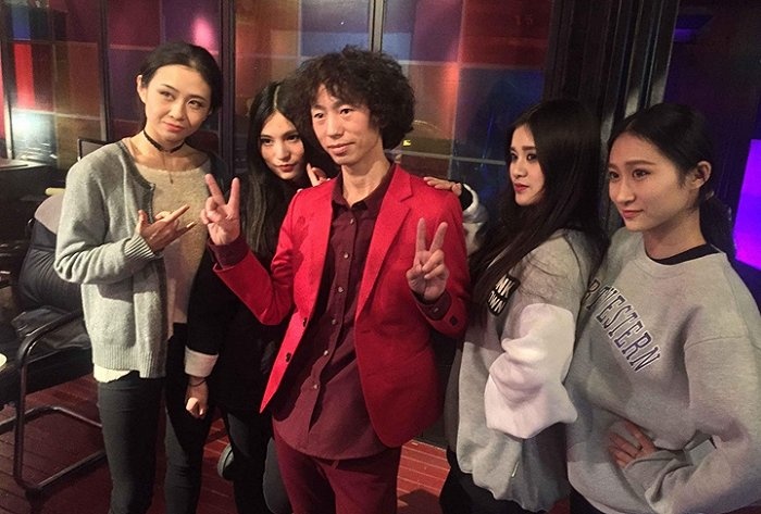 nam ca si Trung Quoc bi tam than anh 2