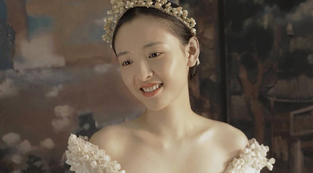 Ngo Thien -  'tieu cong chua' sa sut su nghiep vi doi tu hinh anh