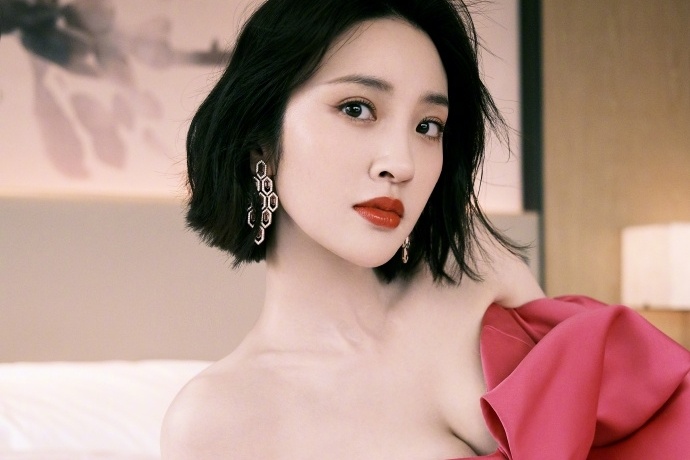 'Kien Ninh cong chua' Duong Nghe Han goi cam hon sau khi sinh con hinh anh