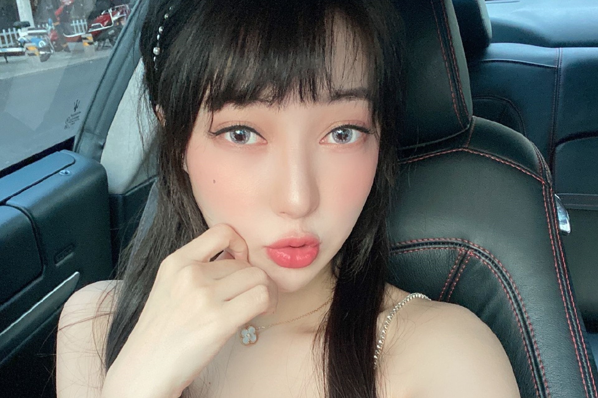 Gia canh phuc tap cua 'hot girl tu toi' Quach My My hinh anh