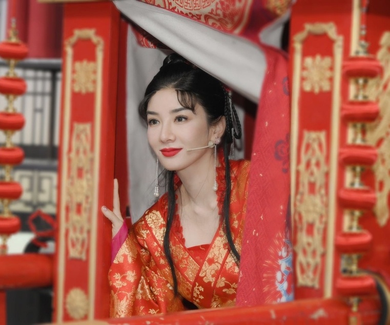 Lên nhầm kiệu hoa được chồng như ý ảnh 13 Len nham kieu hoa duoc chong nhu y anh 13