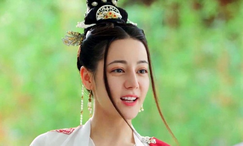 Dich Le Nhiet Ba lo canh nho dien vien dong the hinh anh