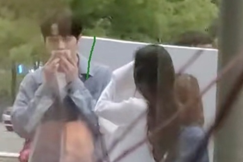 Hua Khai Duong Mich hon nhau anh 2