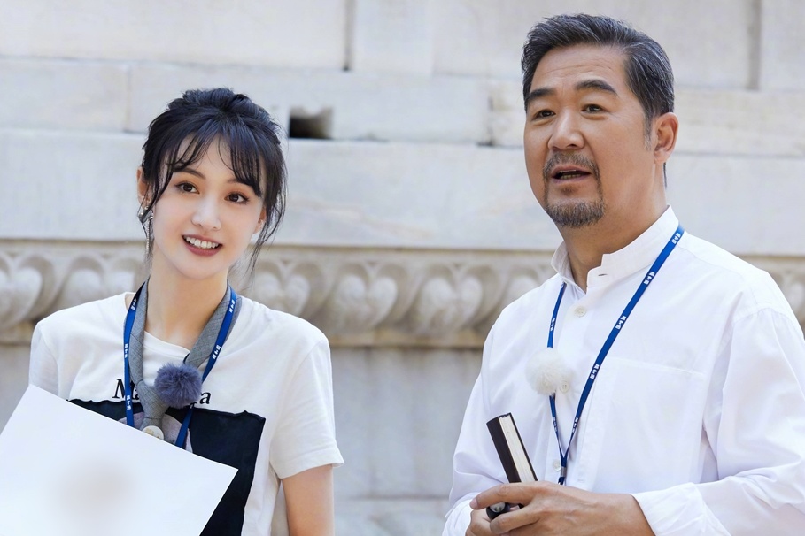 Truong Quoc Lap bi va lay vi scandal cua Trinh Sang hinh anh