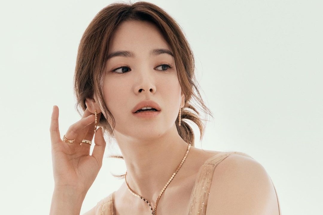 Song Hye Kyo nhan 500.000 USD khi quang cao tren mang xa hoi hinh anh