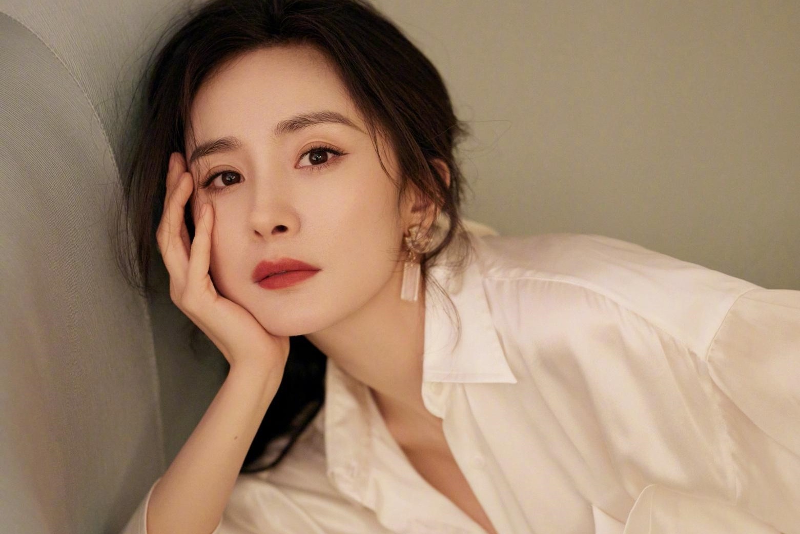 Duong Mich nhieu nam khong du sinh nhat con gai hinh anh