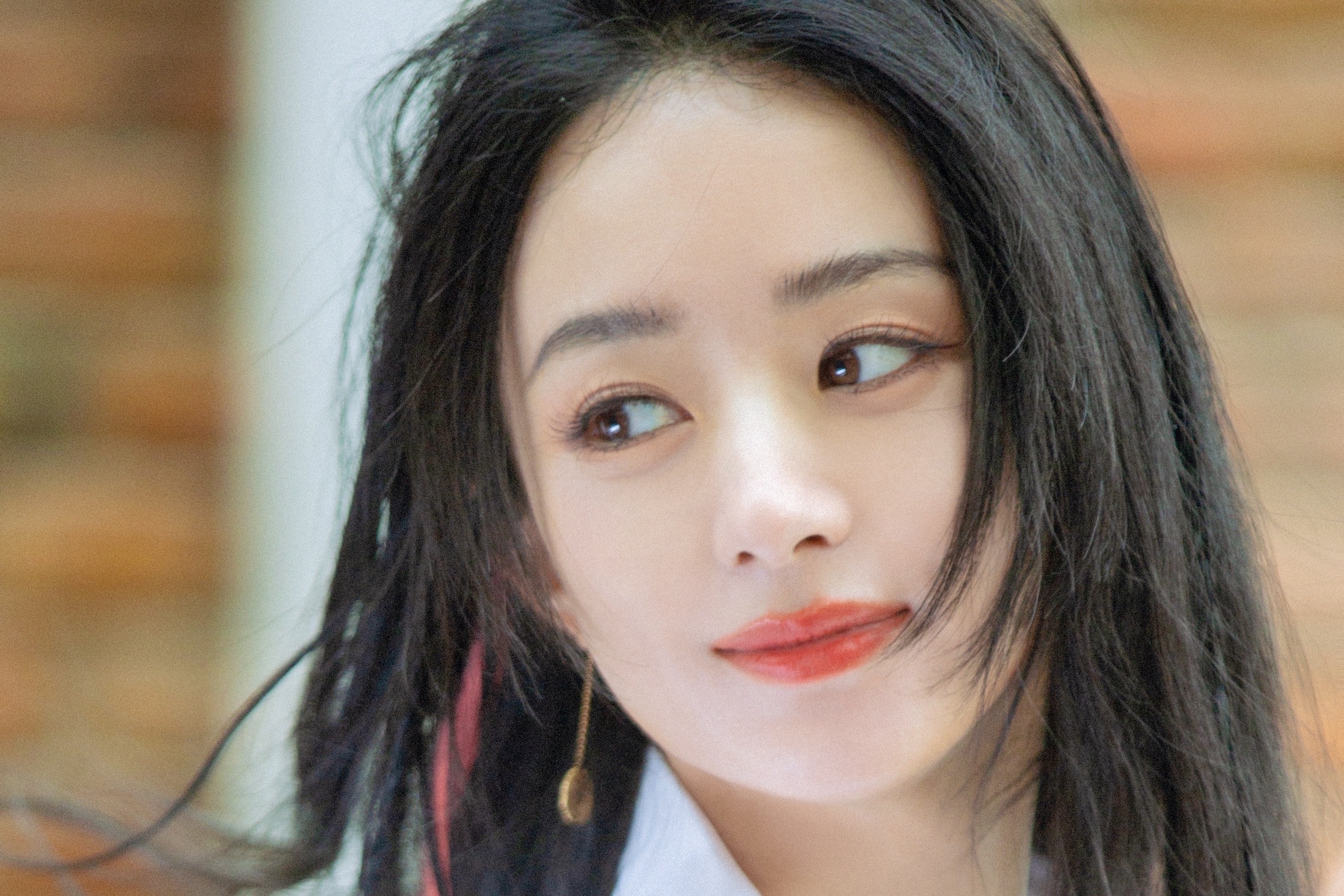 Cuoc song sau ly hon cua Trieu Le Dinh hinh anh