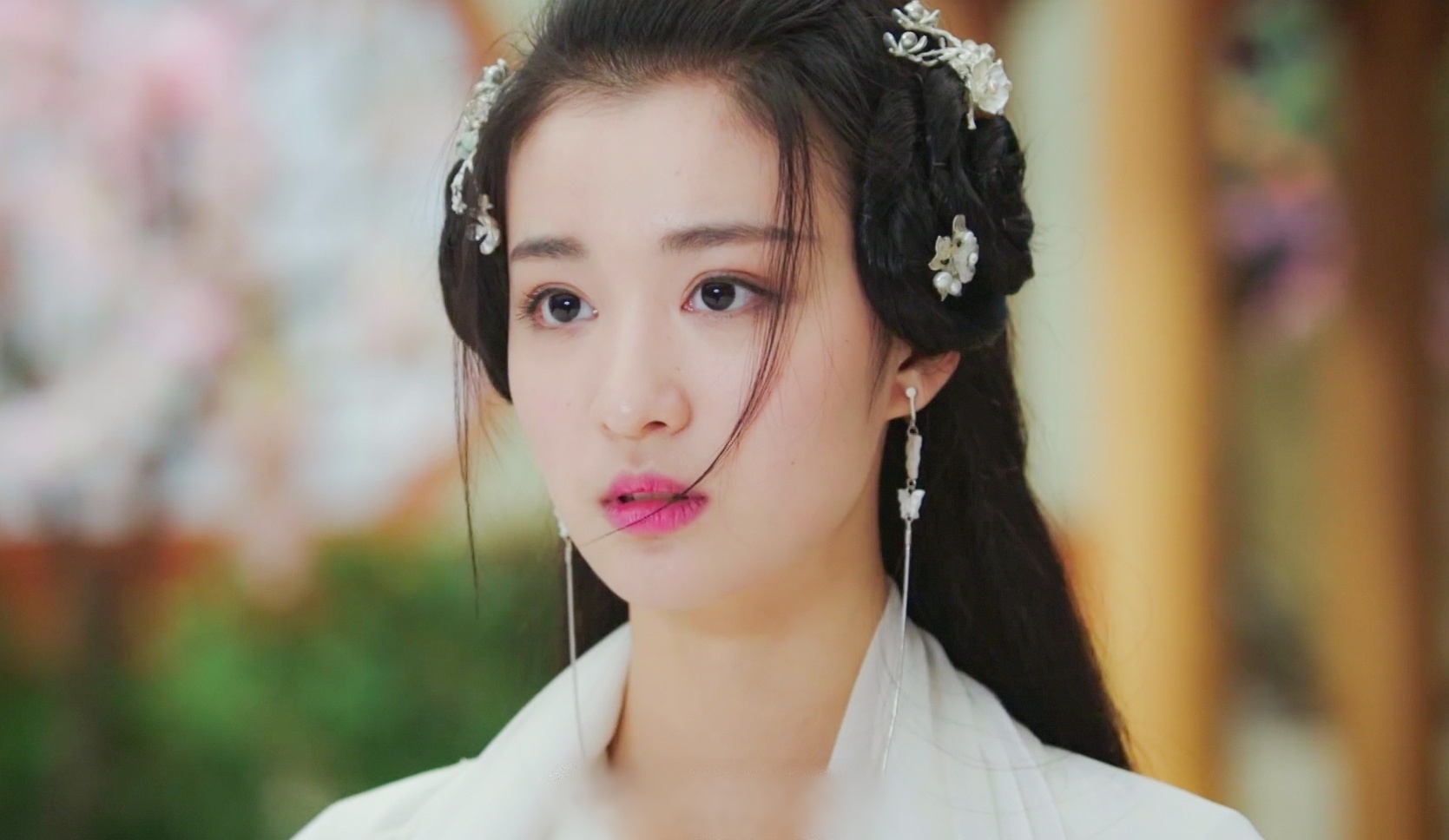 Vuong So Nhien anh 3