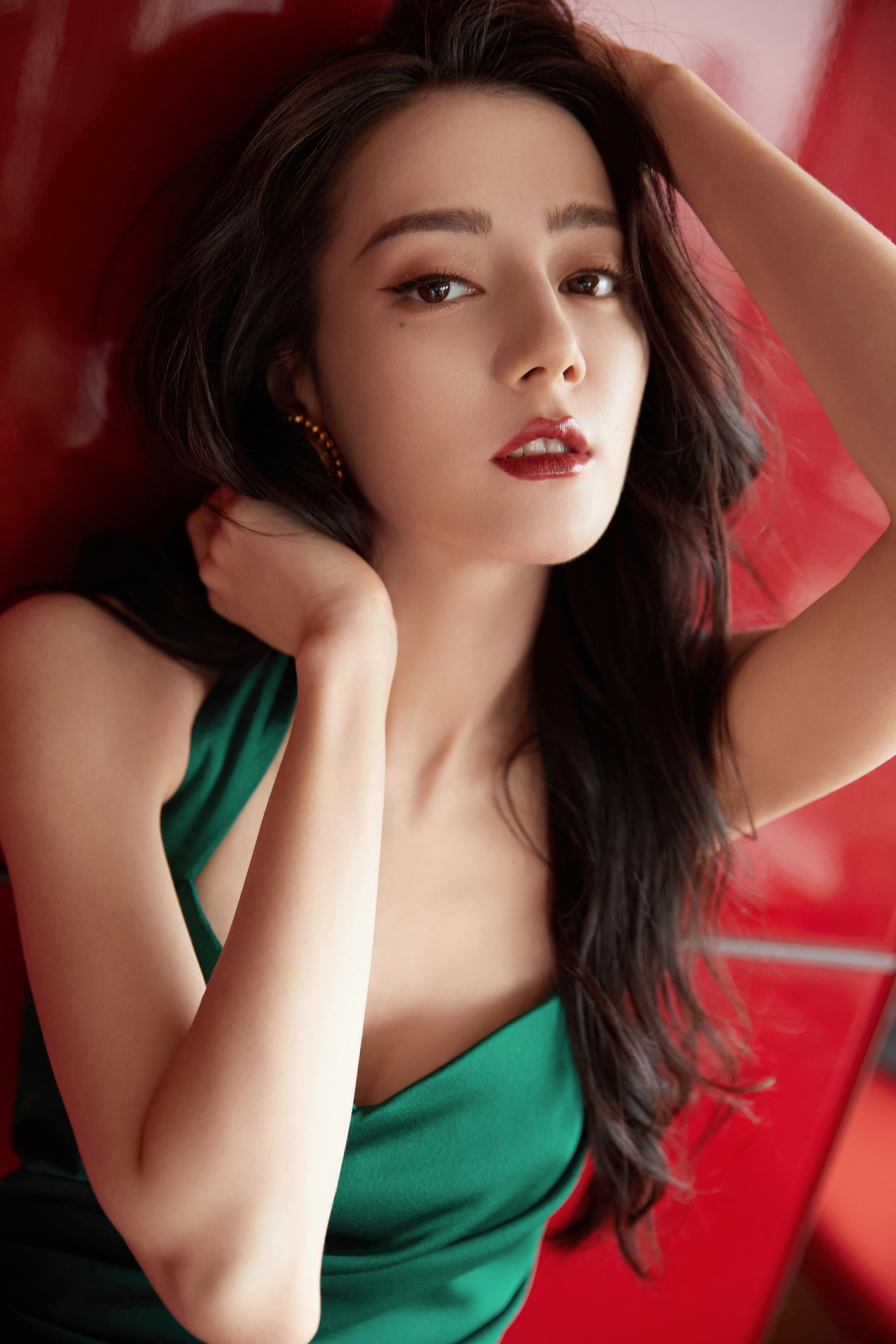 Địch Lệ Nhiệt Ba Triệu Lộ Tư ảnh 3 Dich Le Nhiet Ba Trieu Lo Tu anh 3