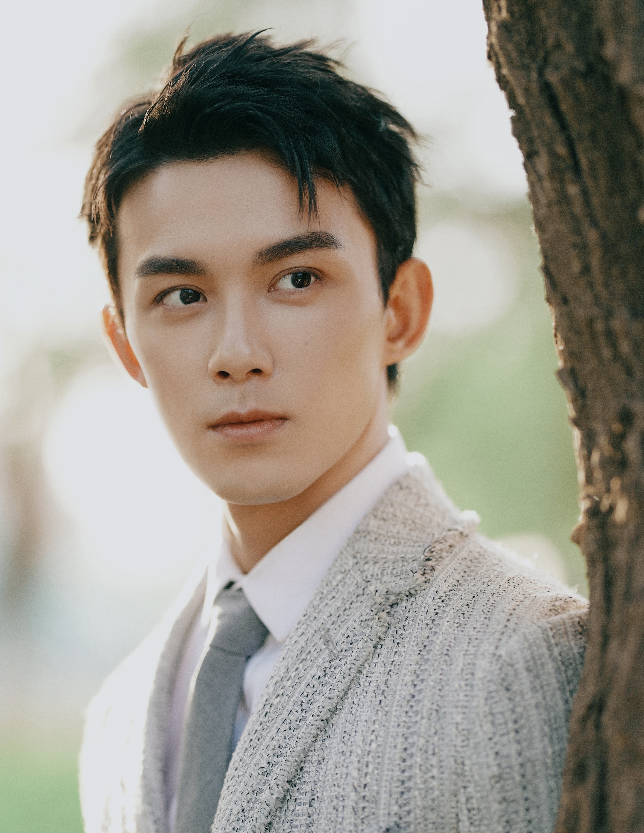 Địch Lệ Nhiệt Ba Triệu Lộ Tư ảnh 10 Dich Le Nhiet Ba Trieu Lo Tu anh 10