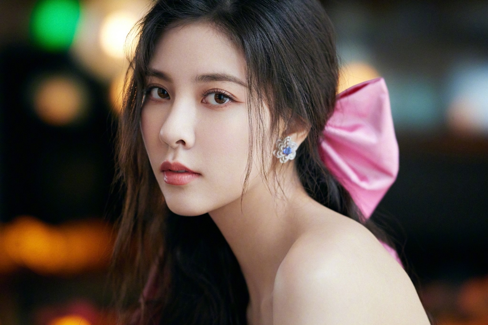 Gia canh cua Tong Nghien Phi hinh anh