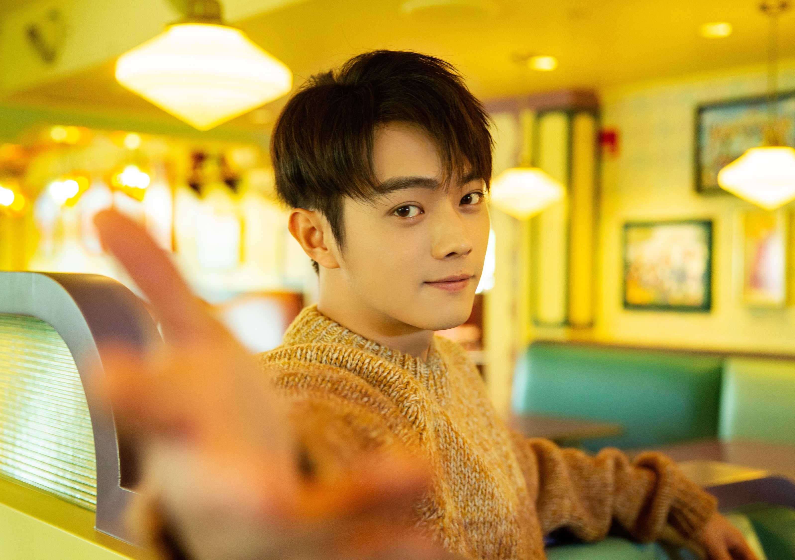 su nghiep Hua Khai xuong doc anh 2