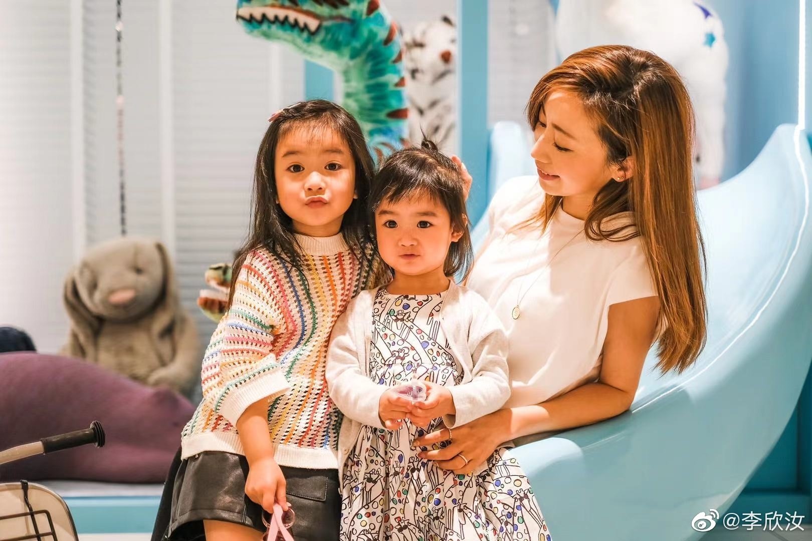 cuoc song cua Hang Nga Ly Han Nhu anh 1