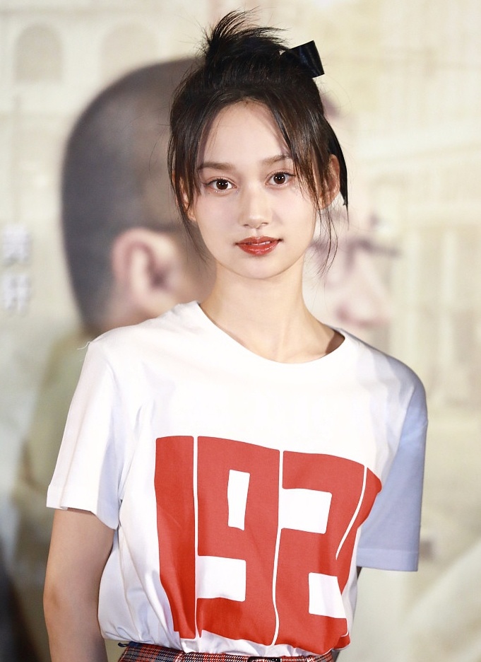 Hạ Mộng ảnh 2 Ha Mong anh 2