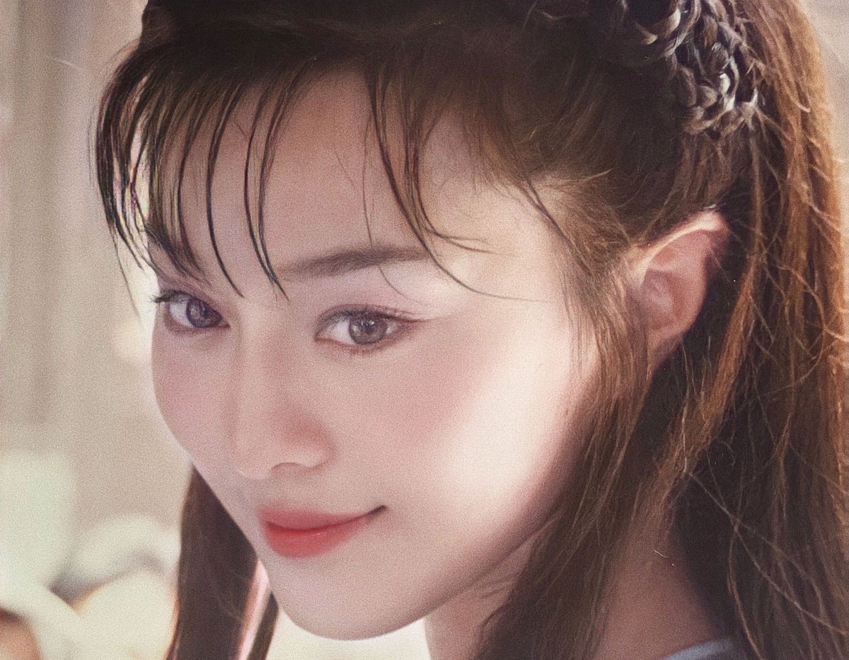 Anh Pham Bang Bang nam 20 tuoi hinh anh